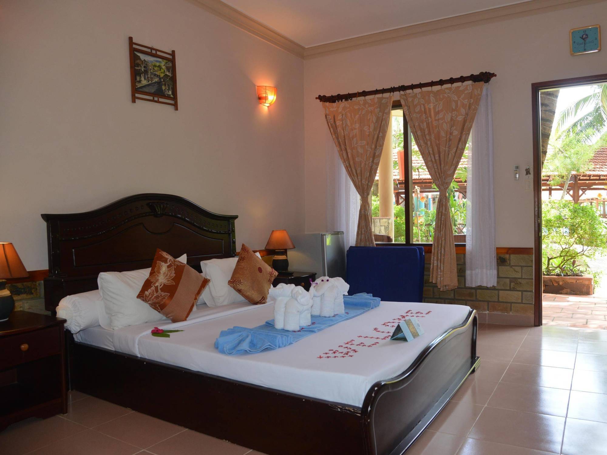 Vinh Suong Seaside Hotel And Resort Phan Thiet Exterior foto