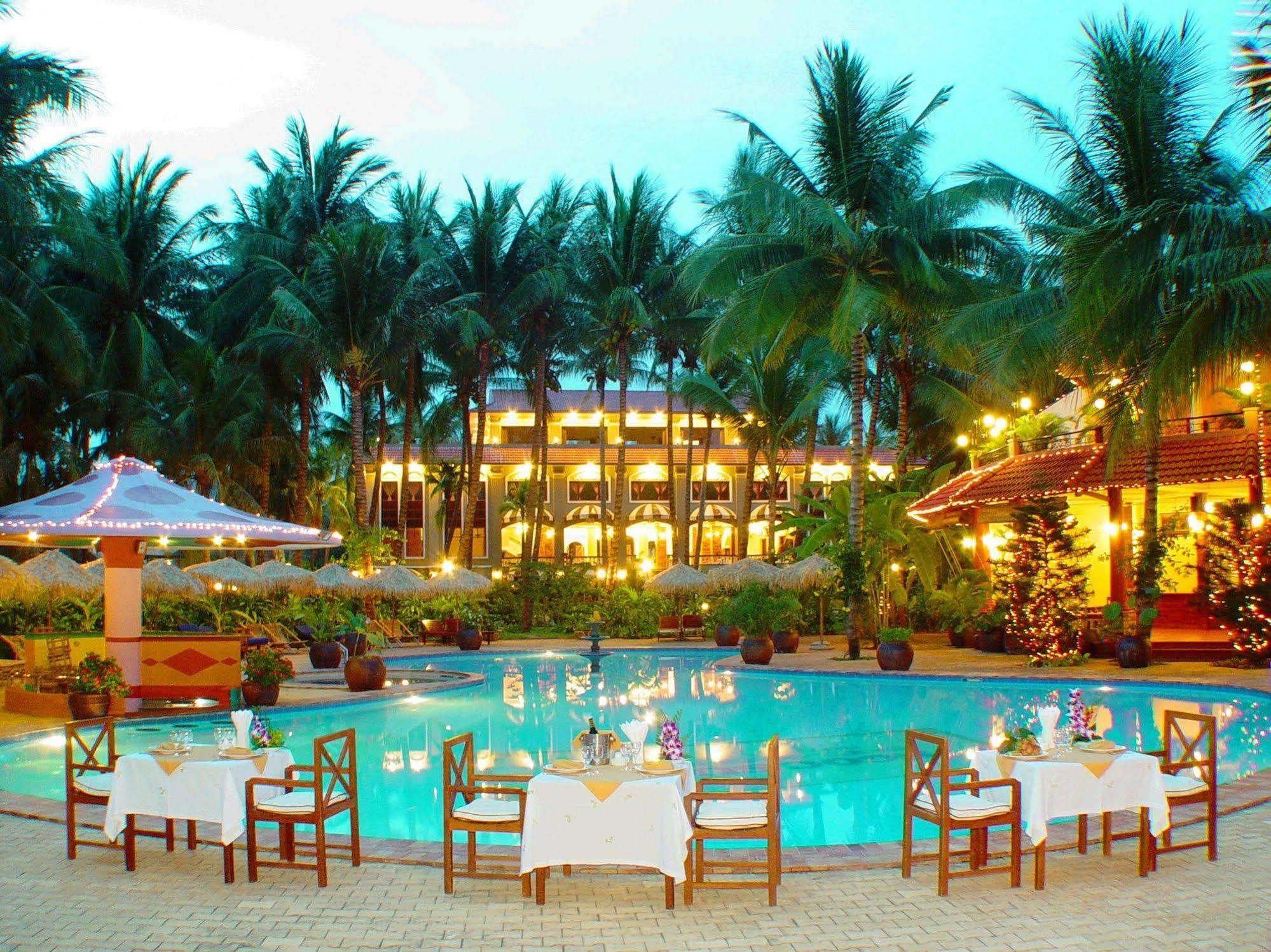 Vinh Suong Seaside Hotel And Resort Phan Thiet Exterior foto
